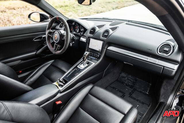 2017 Porsche 718 Cayman