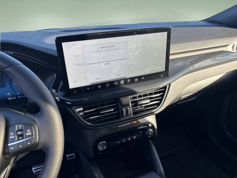 2024 Ford Escape ST-Line Select