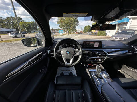 2019 BMW 5 Series 530i