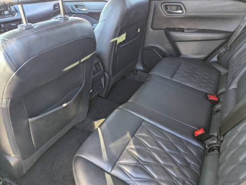 2022 Nissan Rogue Platinum