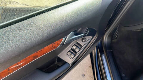 2010 Audi A5 2.0T quattro Premium