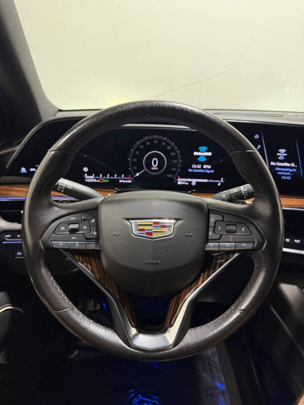 2023 Cadillac Escalade ESV Luxury