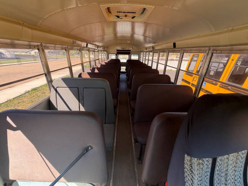 2004 IC Bus CE Series