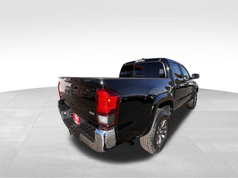 2023 Toyota Tacoma SR5 photo 15