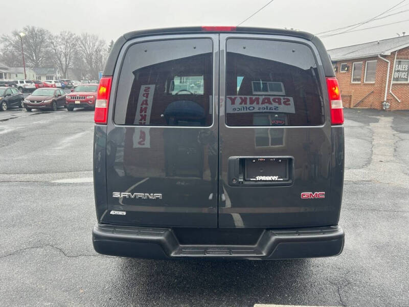 2017 GMC Savana LS 2500