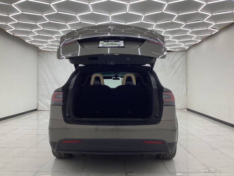 2016 Tesla Model X P90D