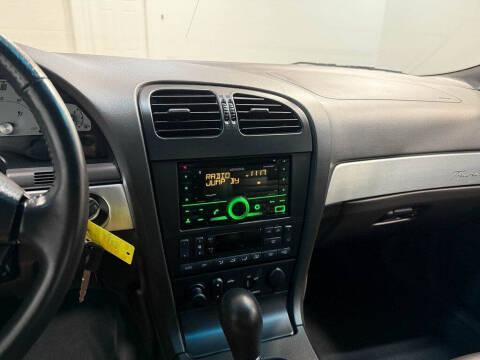 2002 Ford Thunderbird Deluxe