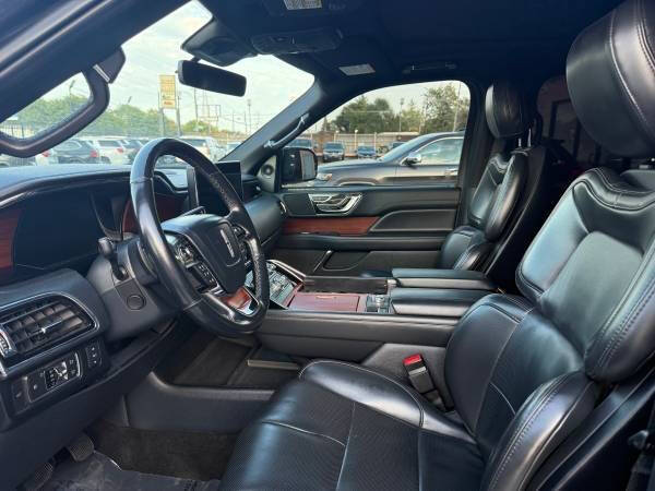 2022 Lincoln Navigator L Standard