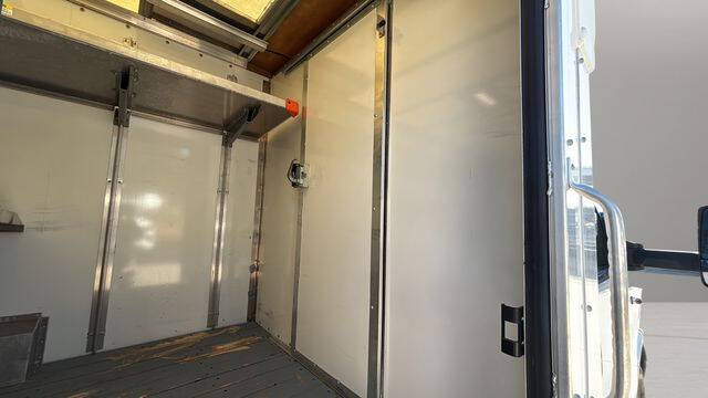 2023 Chevrolet Express 3500