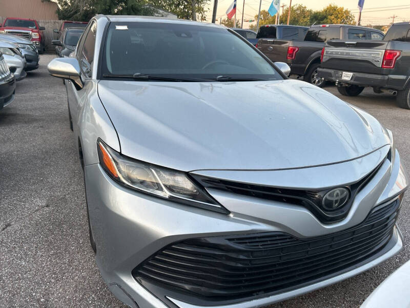 2018 Toyota Camry LE