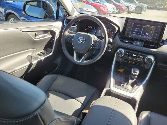 2022 Toyota RAV4 XLE Premium