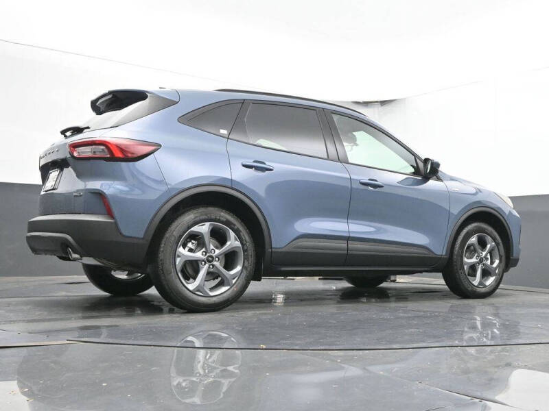 2026 Ford Escape Hybrid ST-Line Select