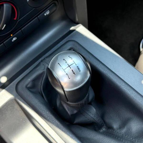 2006 Ford Mustang GT Deluxe