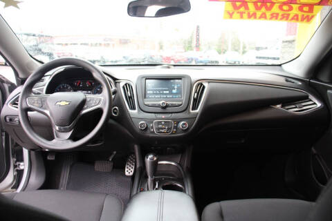 2017 Chevrolet Malibu LT