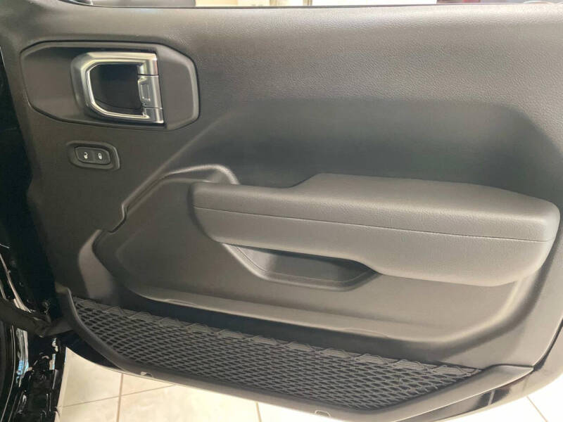 2025 Jeep Gladiator Sport S