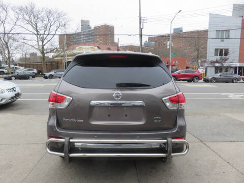 2013 Nissan Pathfinder SV