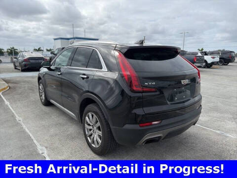 2019 Cadillac XT4 Premium Luxury