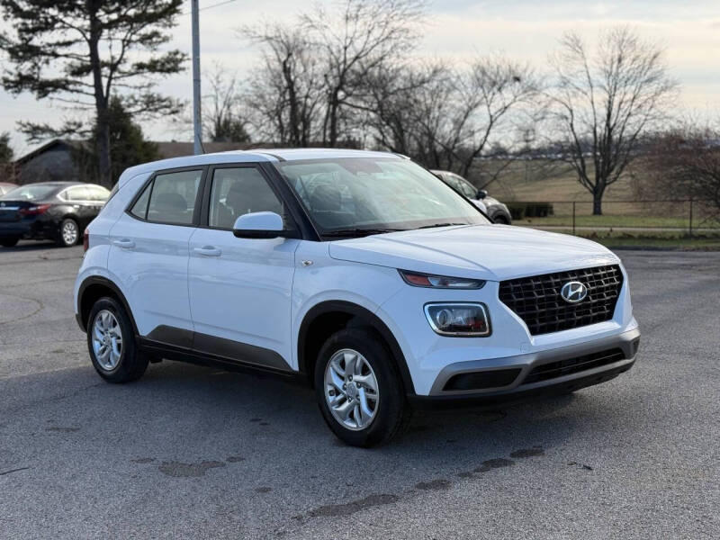 2024 Hyundai Venue SE