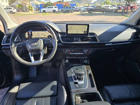 2018 Audi Q5 2.0T quattro Premium Plus