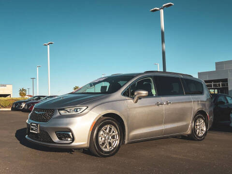 2021 Chrysler Pacifica Touring