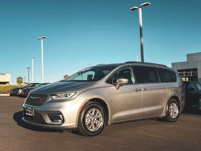 2021 Chrysler Pacifica Touring