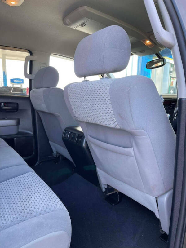 2012 Toyota Tundra Grade