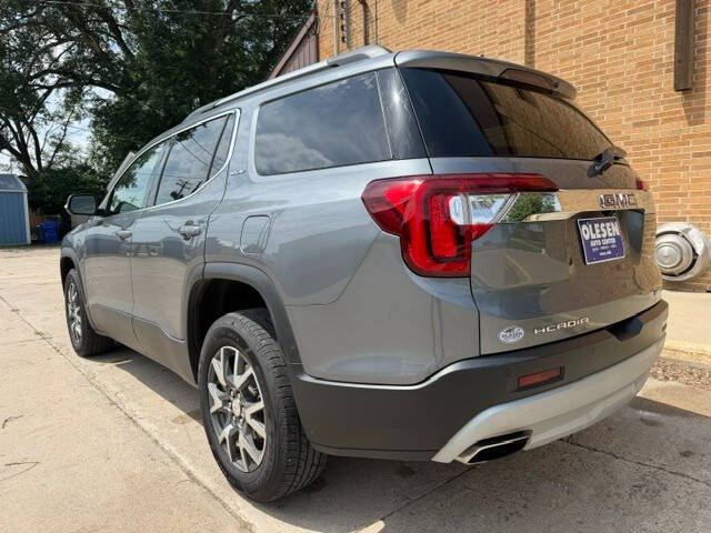 2022 GMC Acadia SLE