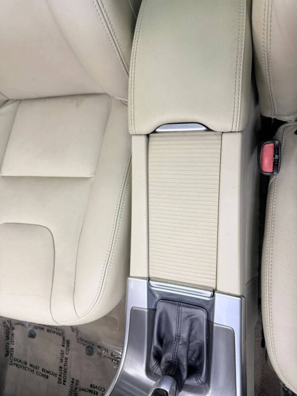 2015 Volvo XC60 T6 Drive-E Platinum