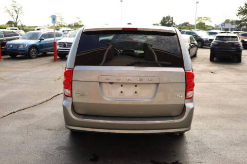2016 Dodge Grand Caravan R/T