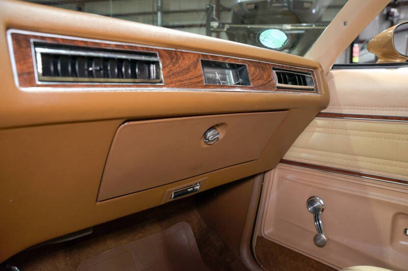 1977 Oldsmobile Cutlass Supreme