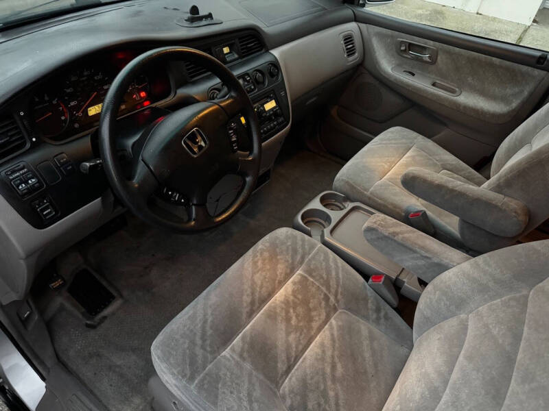 2004 Honda Odyssey EX w/DVD