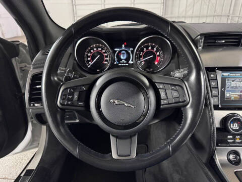2017 Jaguar F-TYPE Premium