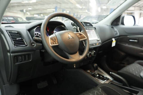 2026 Mitsubishi Outlander Sport ES