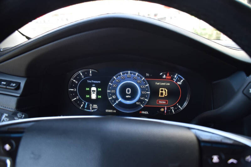 2019 Cadillac Escalade Luxury