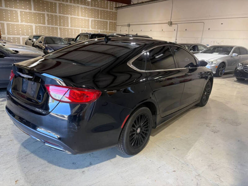 2015 Chrysler 200 C