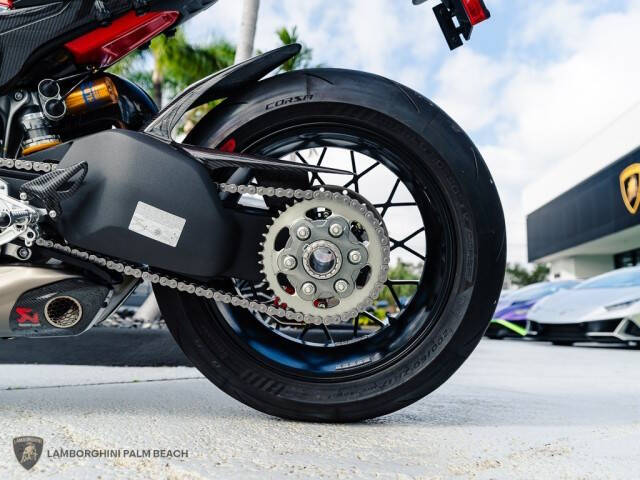 2023 Ducati STREETFIGHTER