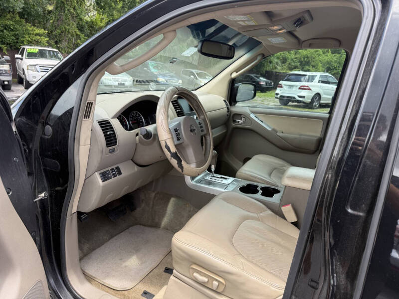2011 Nissan Pathfinder Silver Edition