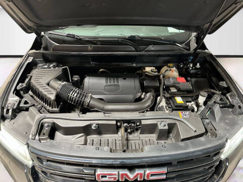 2022 GMC Acadia SLT