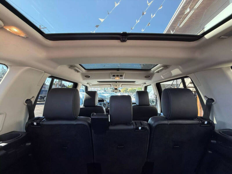 2015 Land Rover LR4 HSE LUX