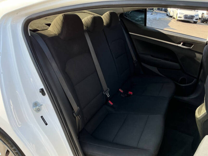 2019 Hyundai Elantra