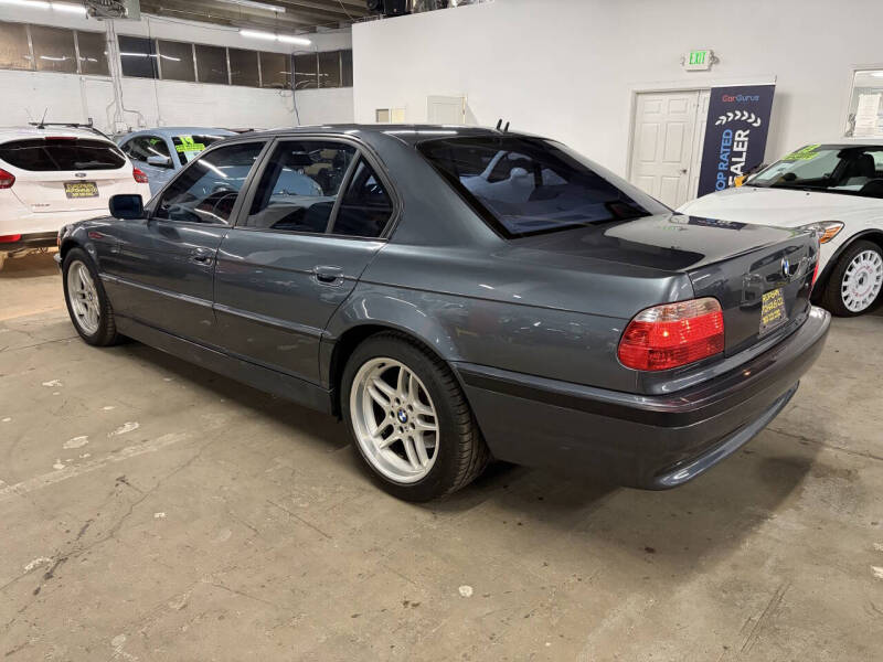 2001 BMW 7 Series 740i