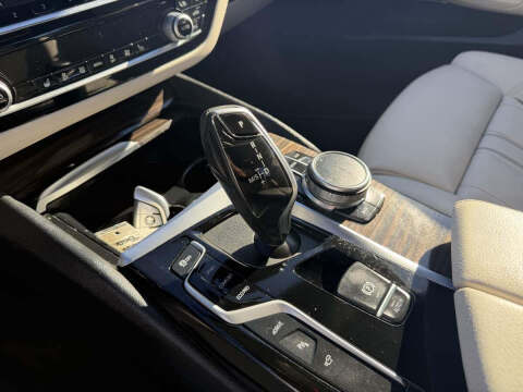 2019 BMW 5 Series 530e iPerformance