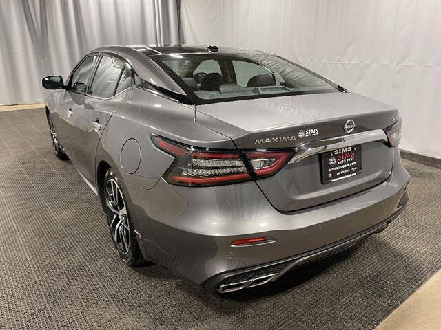 2023 Nissan Maxima