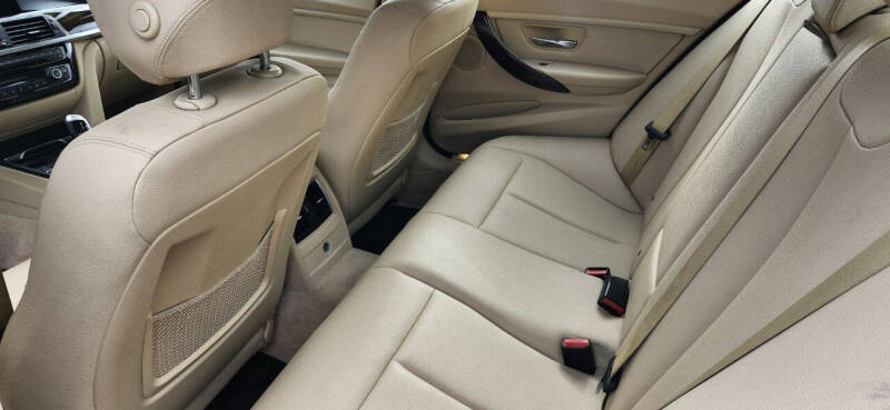 2016 BMW 3 Series 320i xDrive