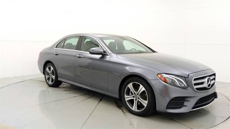 Used 2019 Mercedes-Benz E-Class E300 with VIN WDDZF4KB9KA567662 for sale in North Olmsted, OH