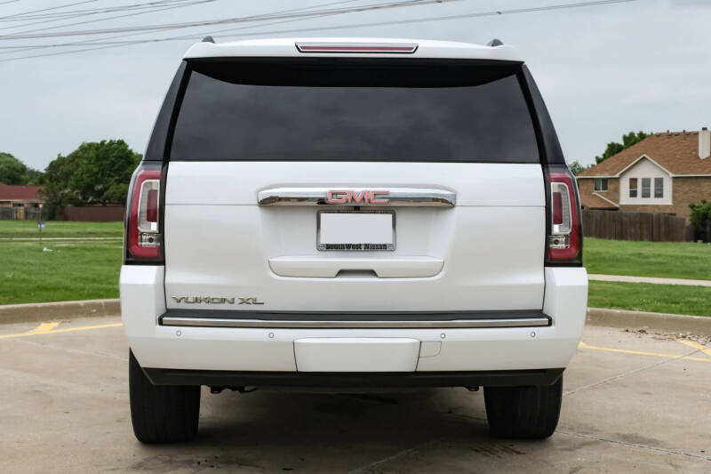 2016 GMC Yukon XL Denali
