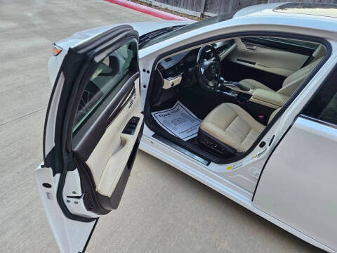 2016 Lexus ES 350