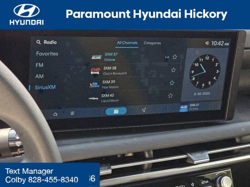 2025 Hyundai Santa Cruz SE