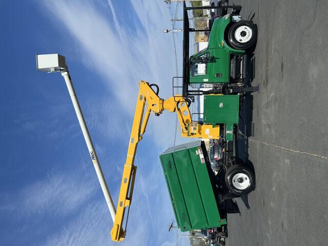 2018 International DuraStar 4300