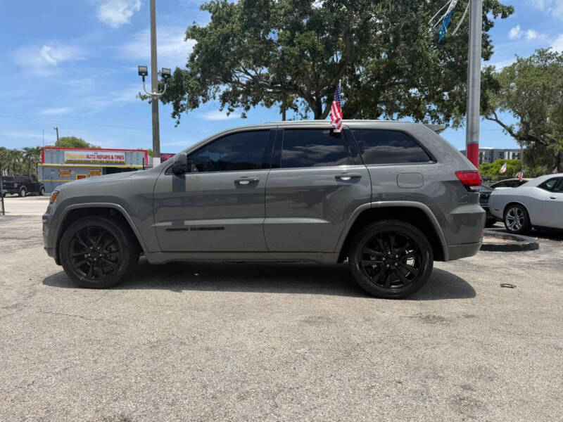 2020 Jeep Grand Cherokee Altitude